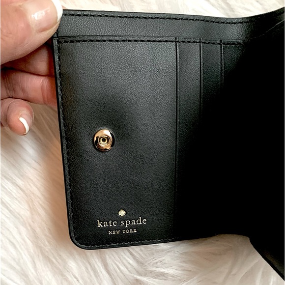 KATE SPADE ♠️ Schuyler L-Zip Bifold Wallet - Picture 8 of 13